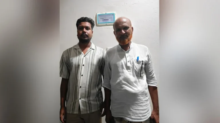 কুষ্টিয়ায় সাংবাদিক পেটানোর অভিযোগে জামায়াত এমপির চাচা ও পিএস গ্রেপ্তার