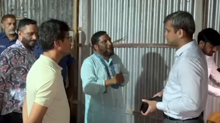 সিরাজগঞ্জে অবৈধভাবে সার মজুদের দায়ে জামায়াতের নায়েবে আমিরকে জরিমানা
