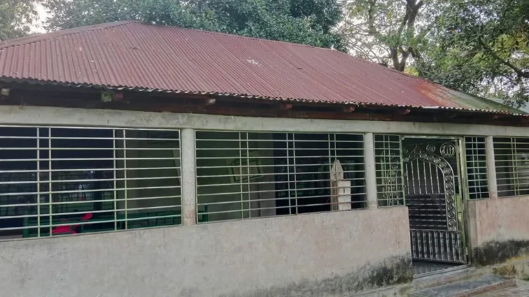 ময়মনসিংহের নান্দাইলে জামায়াত নেতার বিরুদ্ধে শিশু নিপীড়নের অভিযোগ